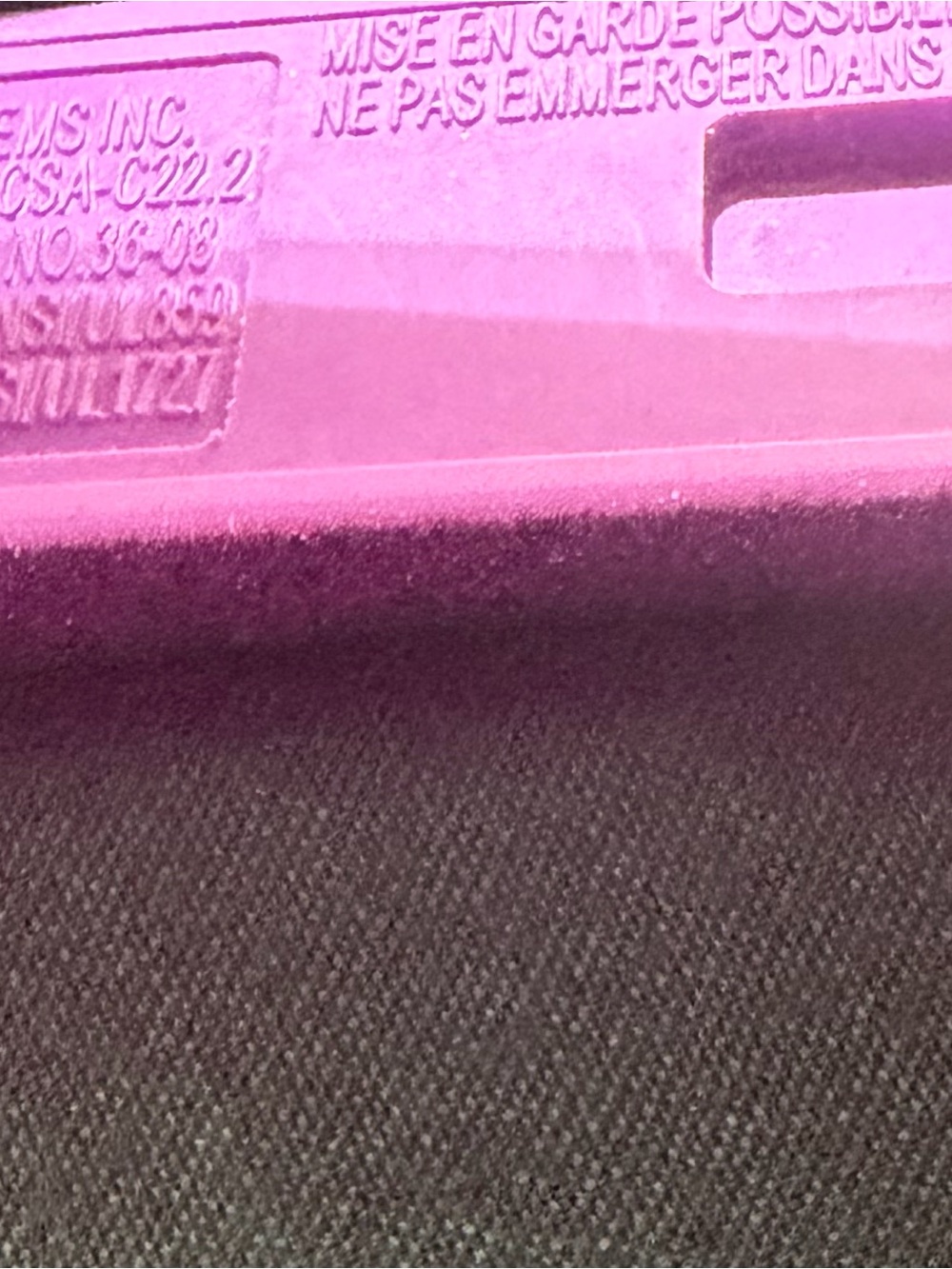 Compact Pink LED Makeup Light - Picture 8 of 9